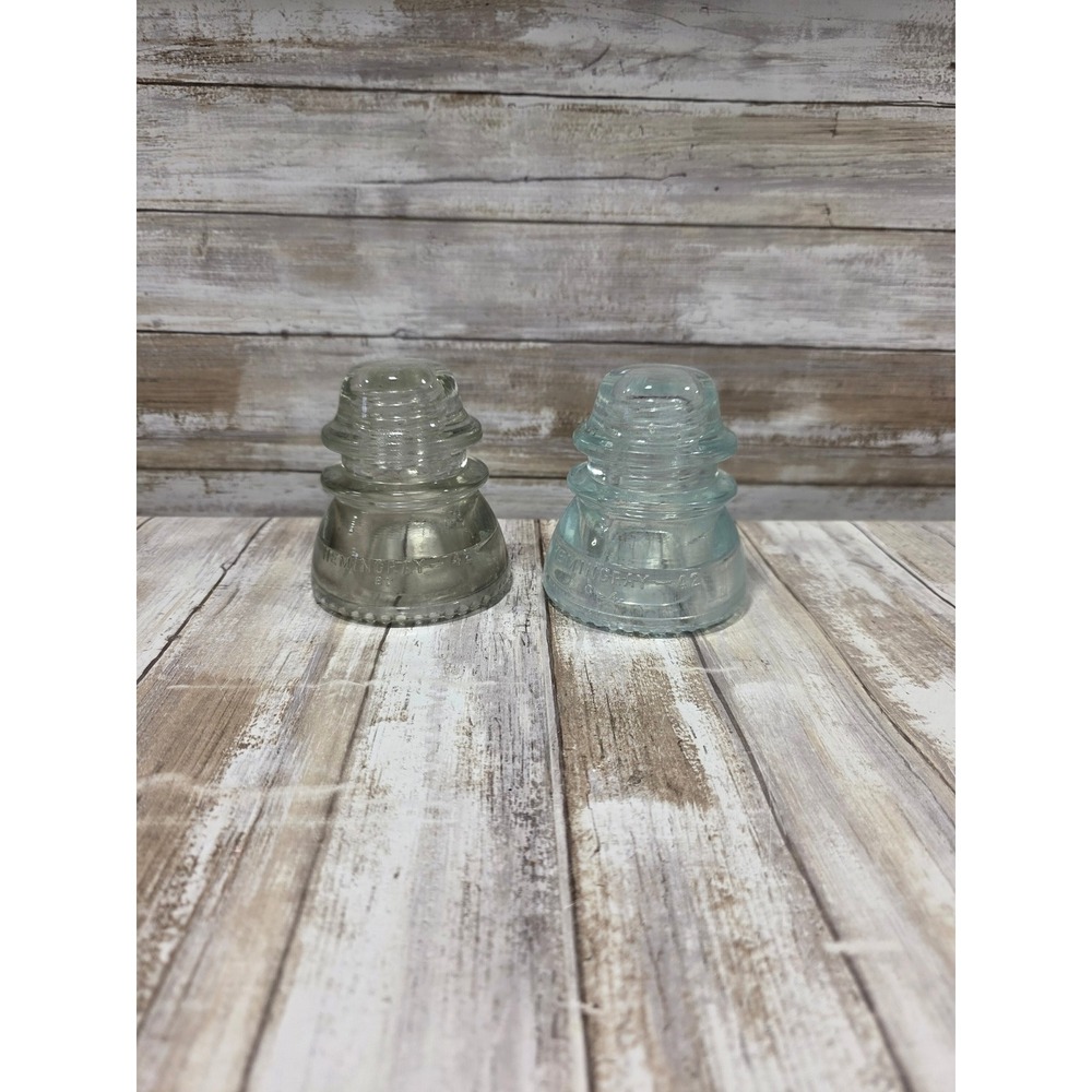 Vintage Hemingray 42 Glass Insulator Set Clear and Aqua Blue Made‎ in USA 2pc